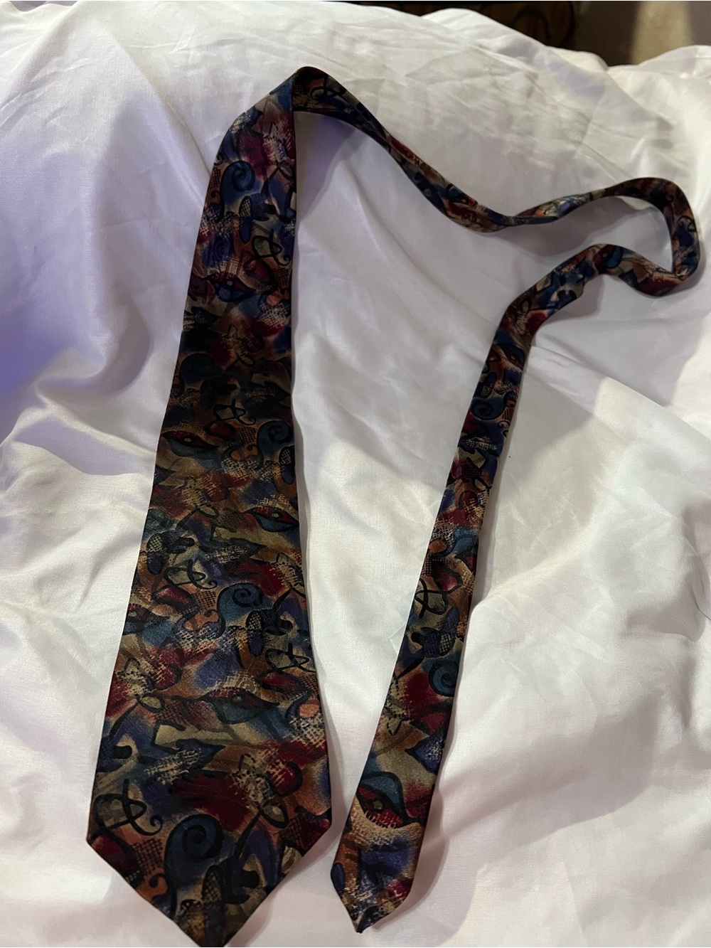 Wembley Multicolor Abstract Pattern Tie - Blue, Red, Brown